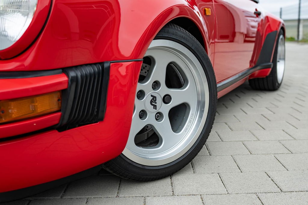 Porsche 911 Modified