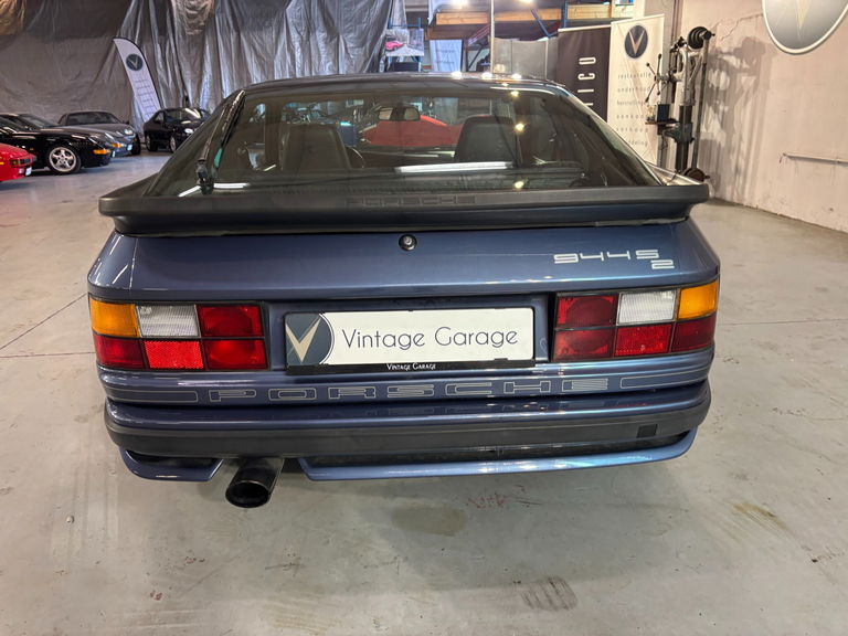 Porsche 944 S2 Coupé