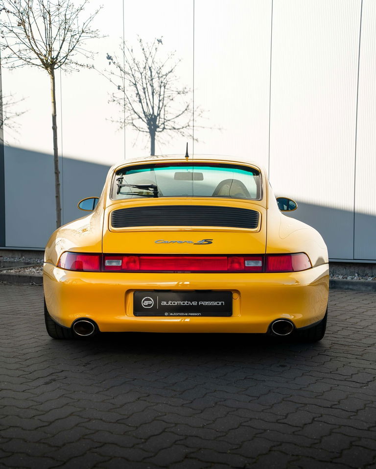 Porsche 993 Carrera 4S