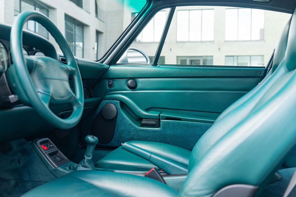 Porsche 993 Carrera