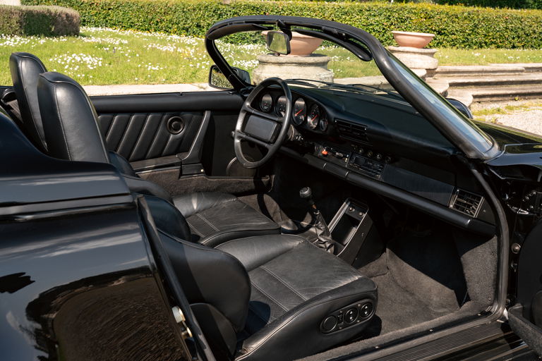 Porsche 911 Carrera 3.2 Speedster