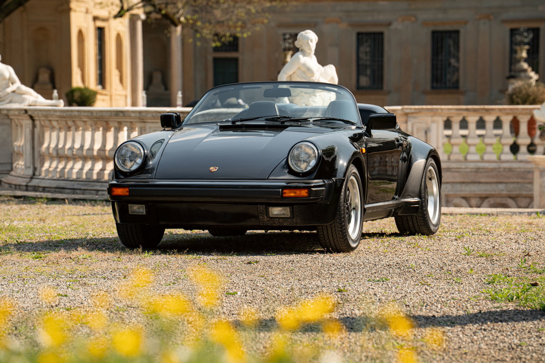 Porsche 911 Carrera 3.2 Speedster 1989 - elferspot.com