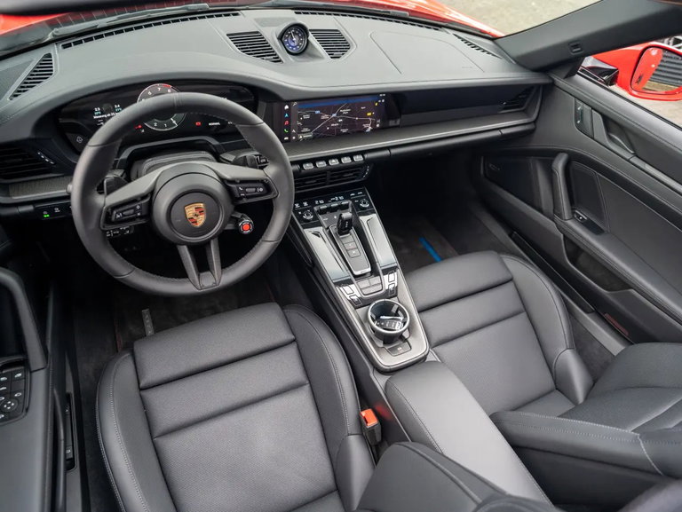 Porsche 992.2 Carrera