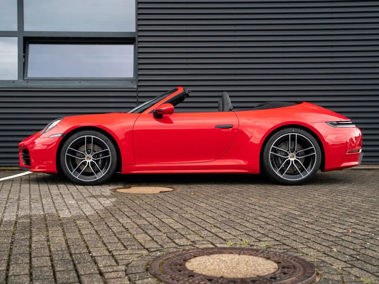 Porsche 992.2 Carrera