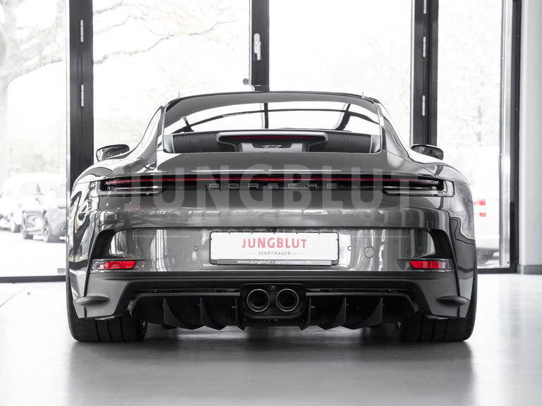 Porsche 992 GT3 Touring