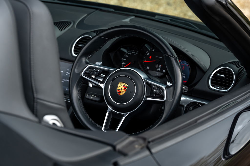 Porsche 718 Boxster
