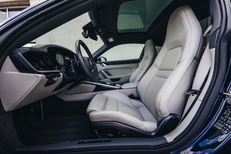 Porsche 992 Carrera S