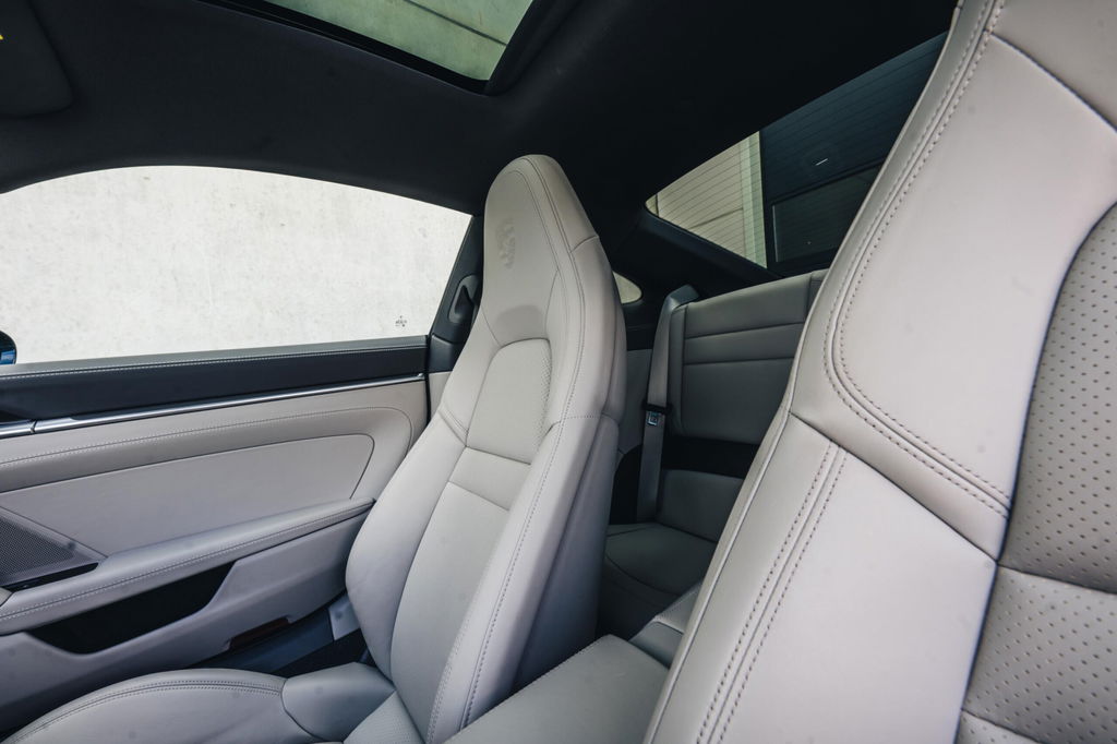 Porsche 992 Carrera S