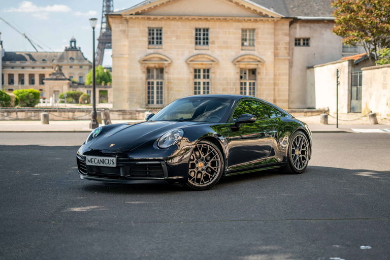 Porsche 992 Carrera 4S