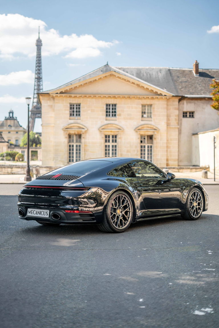 Porsche 992 Carrera 4S