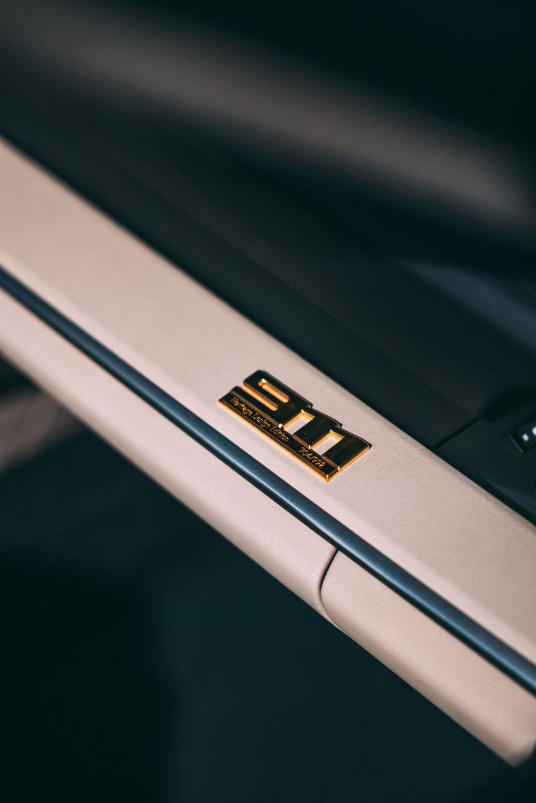 Porsche 992 Heritage Design Edition