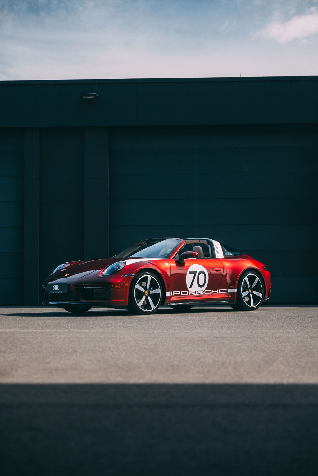 Porsche 992 Heritage Design Edition