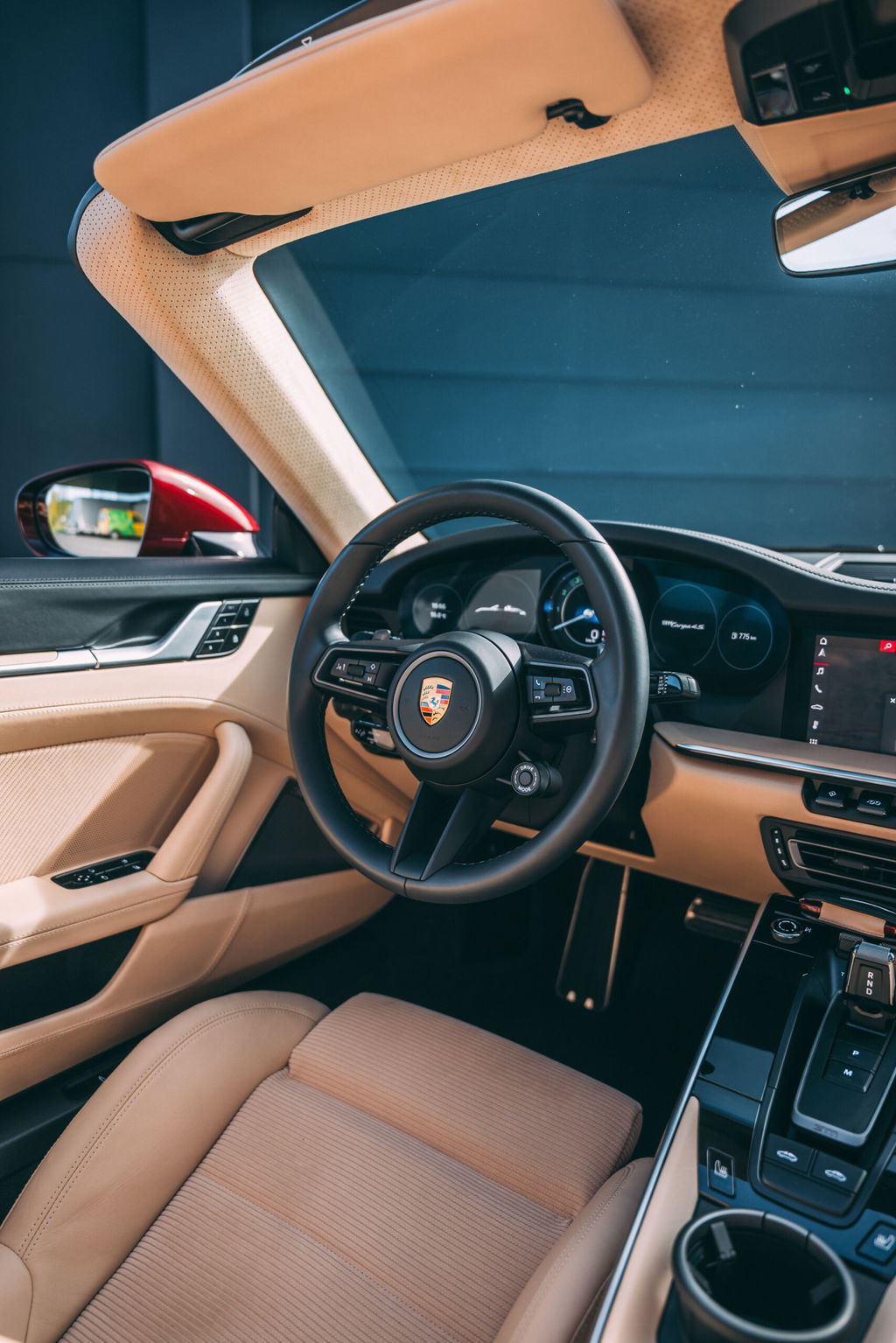 Porsche 992 Heritage Design Edition