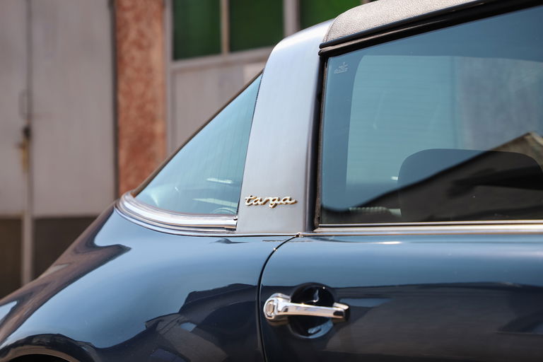 Porsche 911 Backdate