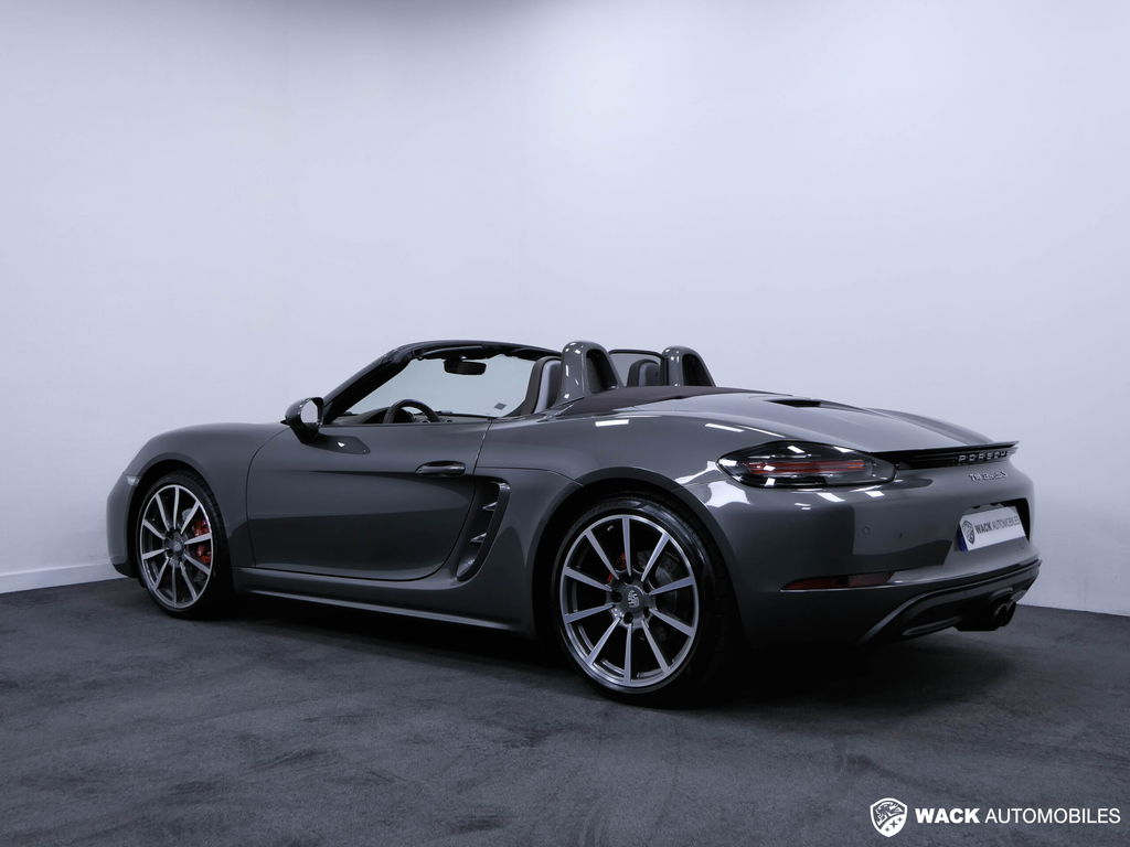 Porsche 718 Boxster S