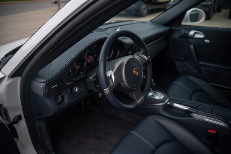 Porsche 997.2 Carrera 4