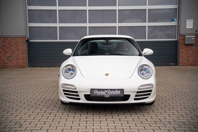 Porsche 997.2 Carrera 4