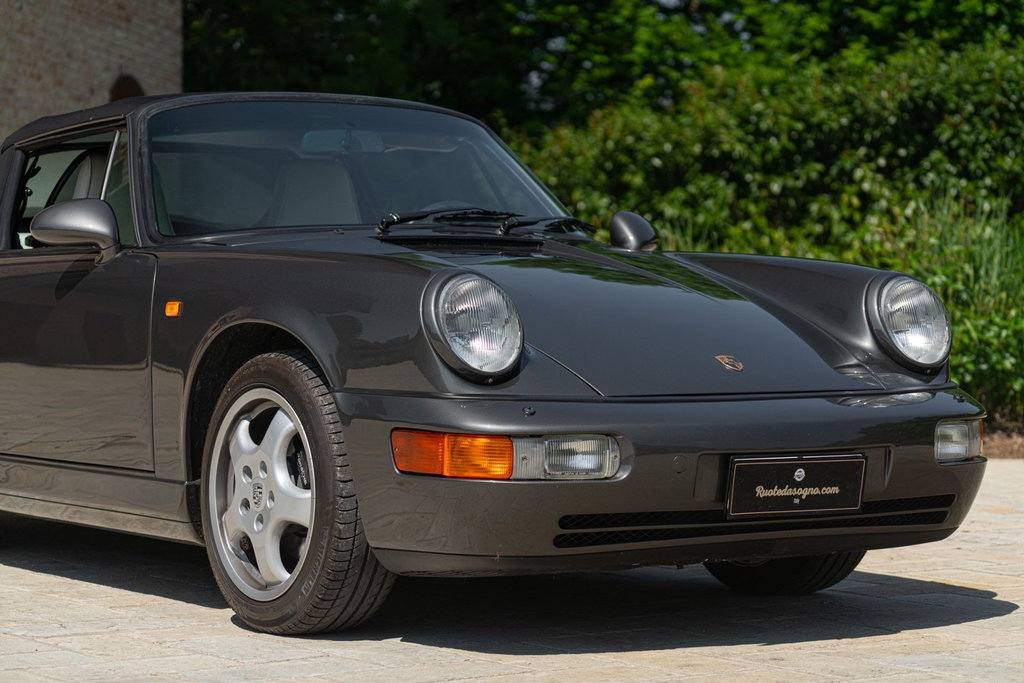 Porsche 964 Carrera 4