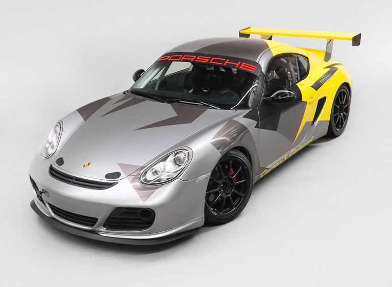 Porsche 987 Cayman Cup