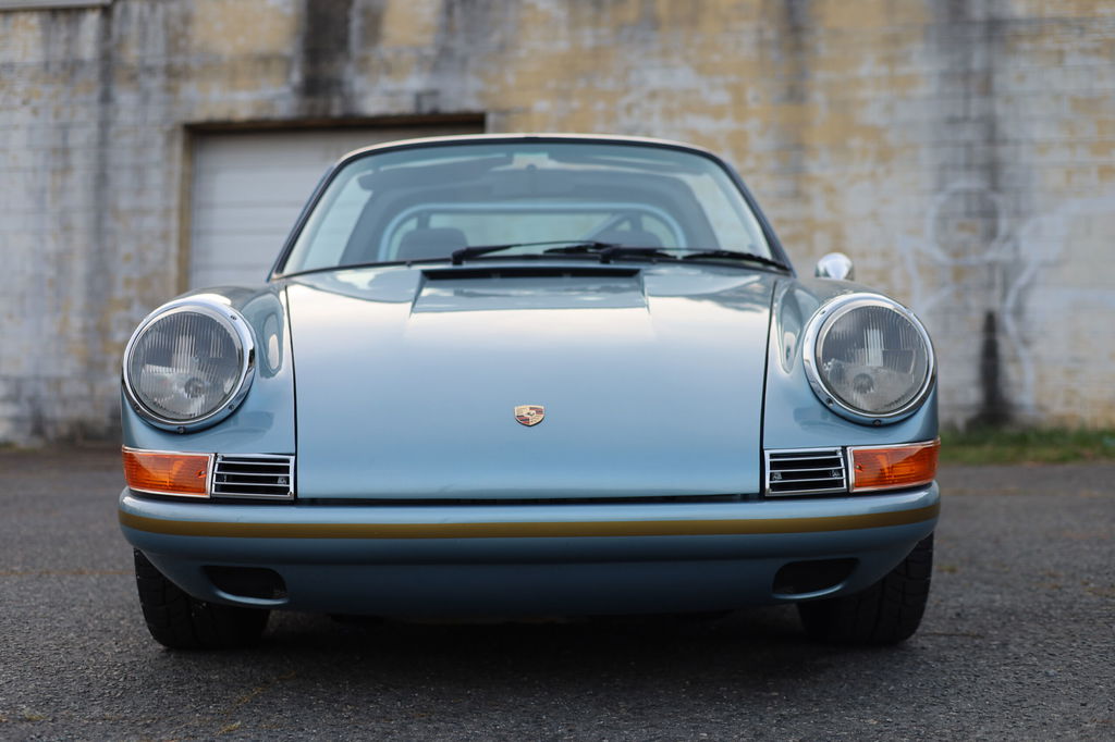 Porsche 911 Backdate