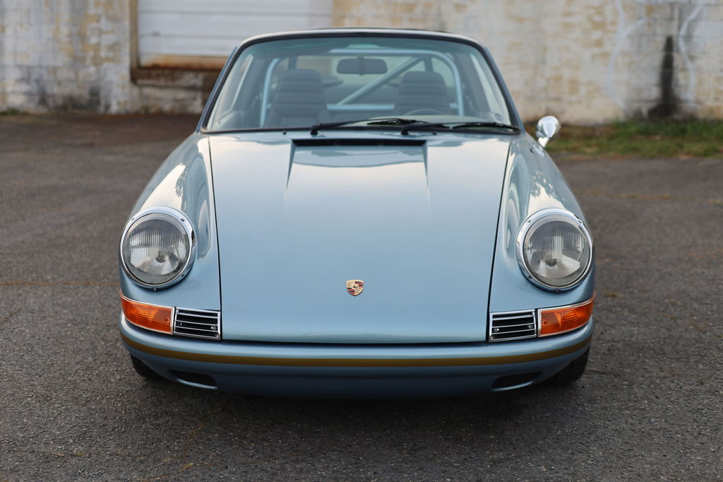 Porsche 911 Backdate