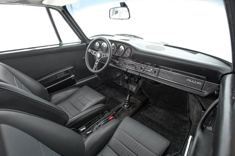 Porsche 911 S (F-Modell)