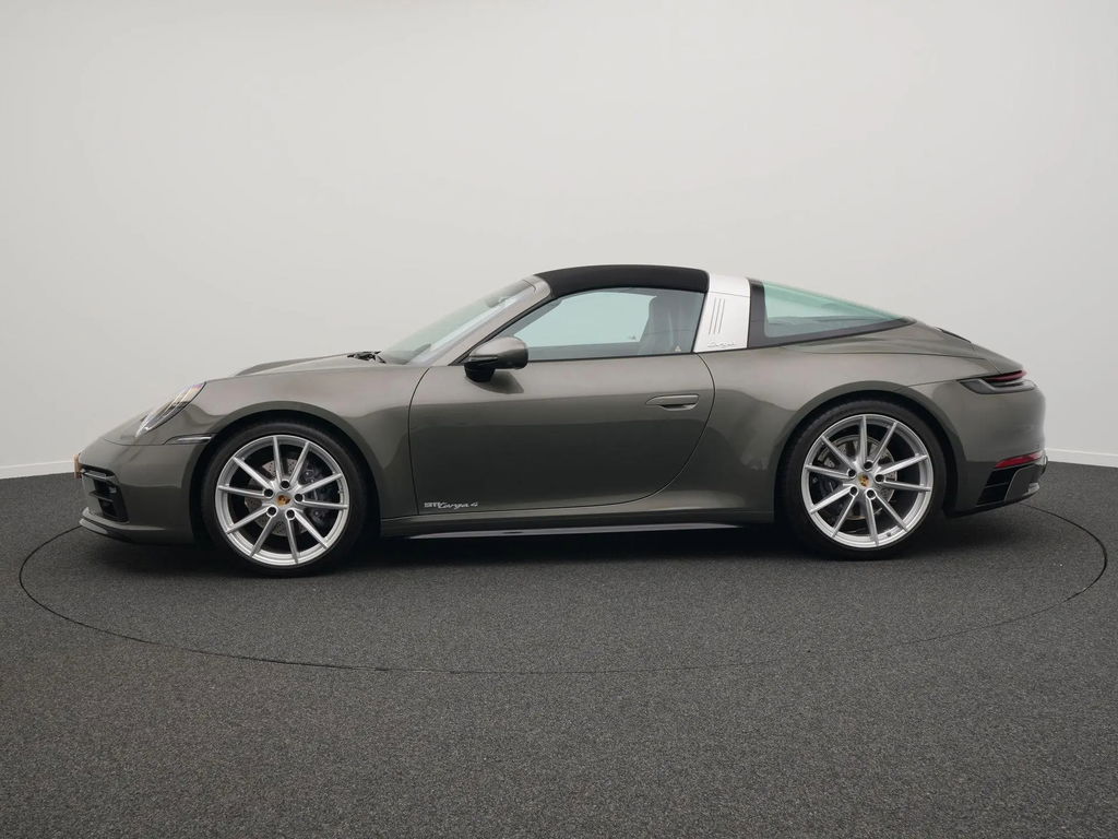 Porsche 992 Targa 4
