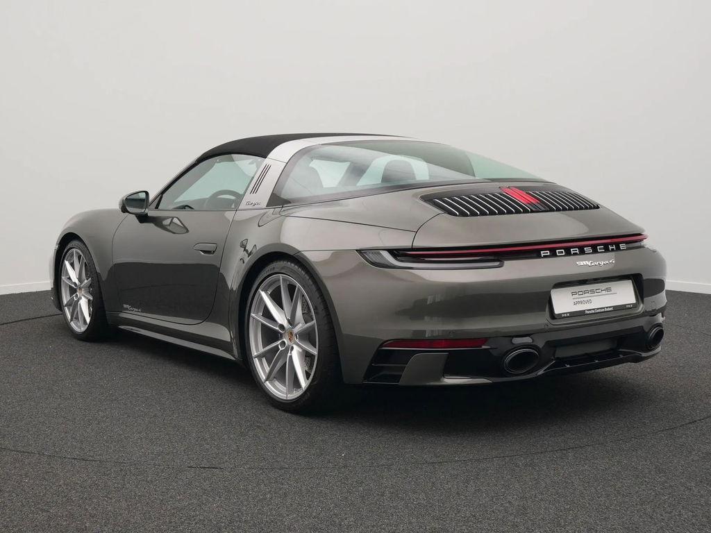 Porsche 992 Targa 4