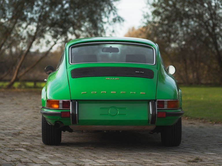 Porsche 911 E