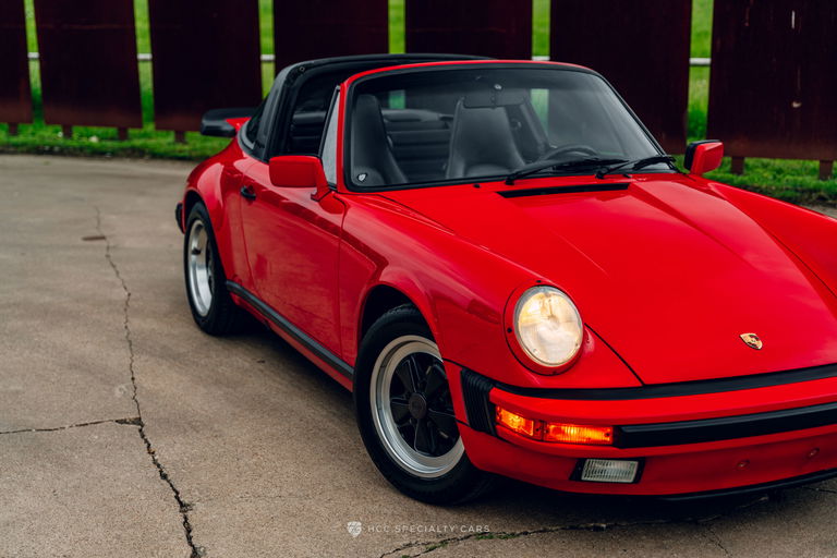 Porsche 911 Carrera 3.2