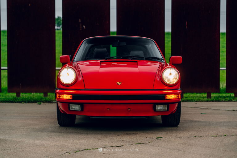Porsche 911 Carrera 3.2