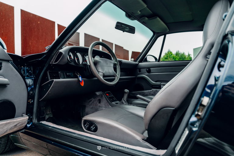 Porsche 993 Carrera 4