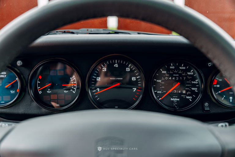 Porsche 993 Carrera 4