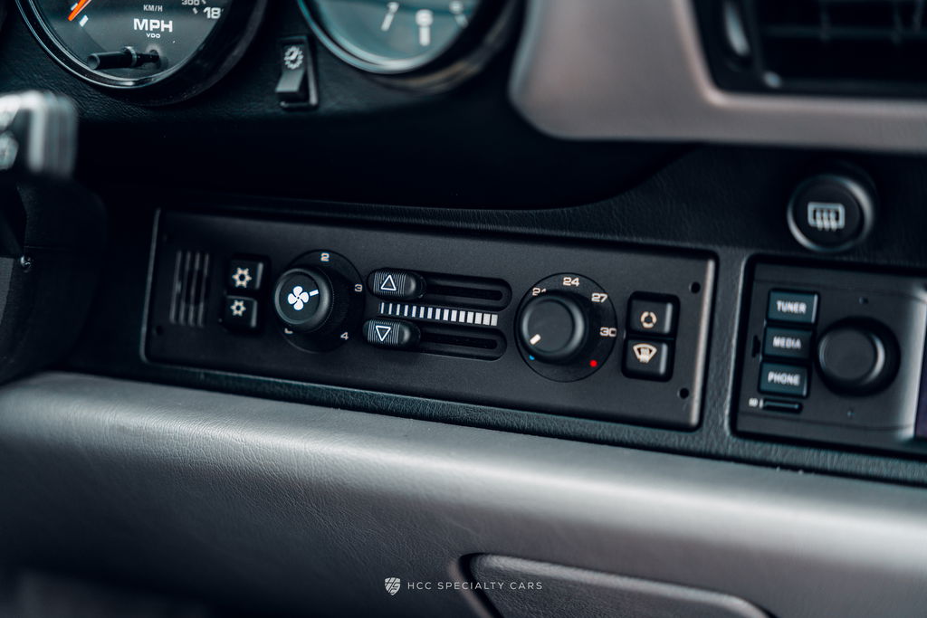 Porsche 993 Carrera 4