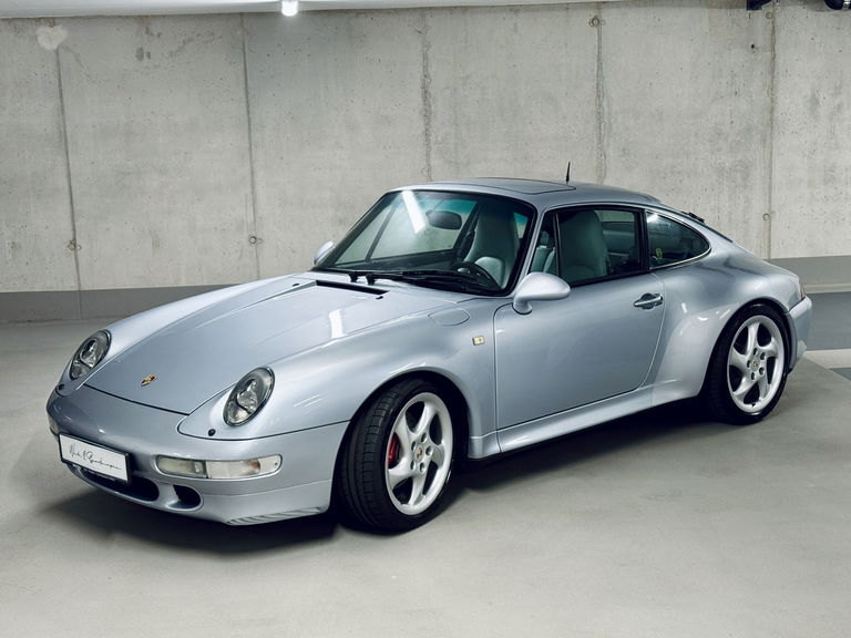Porsche 993 Carrera 4S