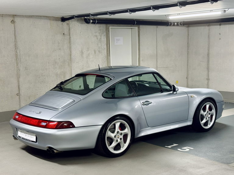 Porsche 993 Carrera 4S