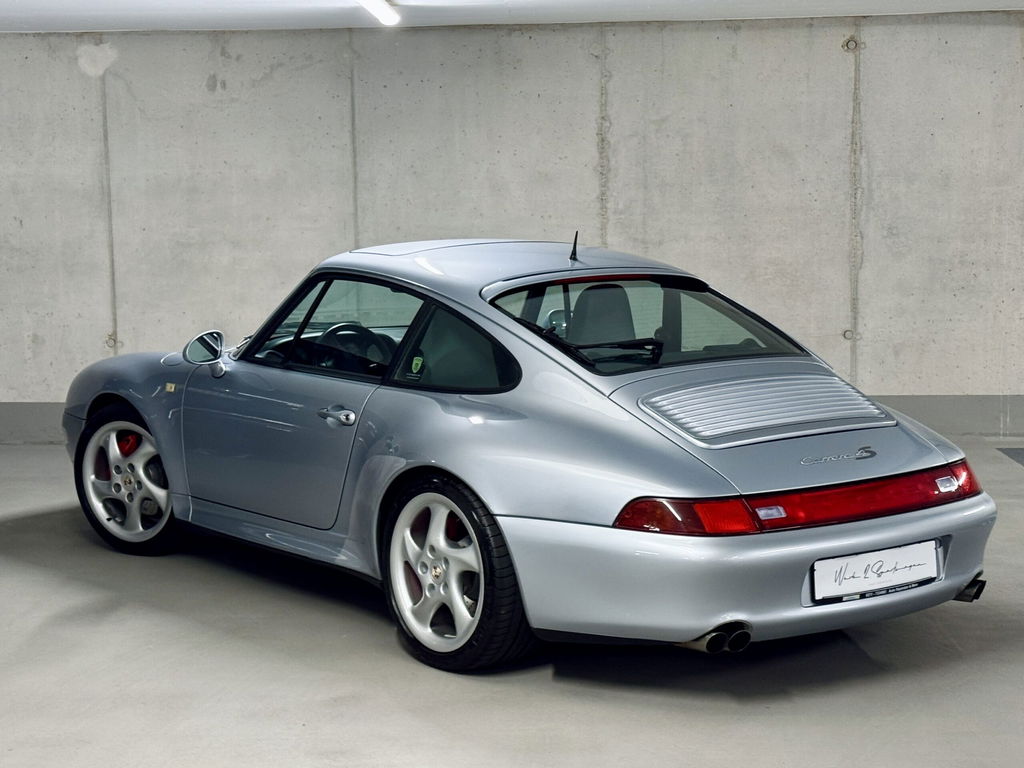Porsche 993 Carrera 4S