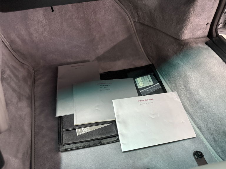 Porsche 993 Carrera 4S