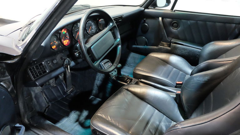 Porsche 964 Carrera 4