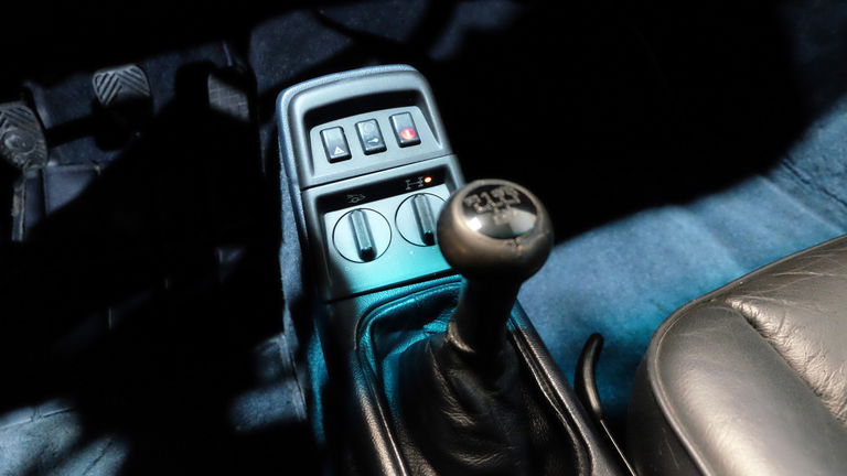 Porsche 964 Carrera 4