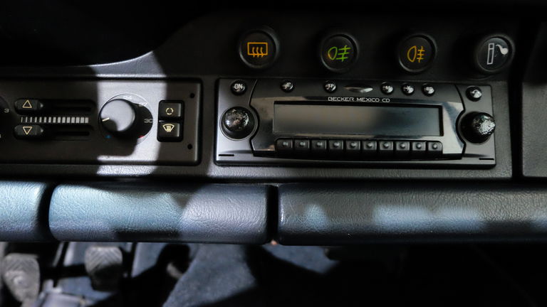 Porsche 964 Carrera 4