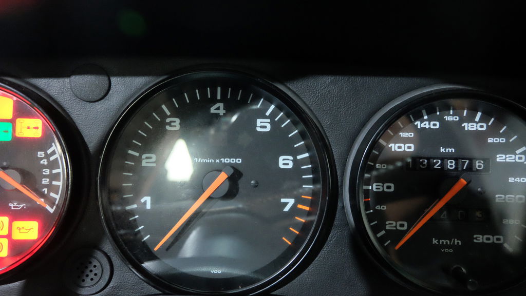 Porsche 964 Carrera 4