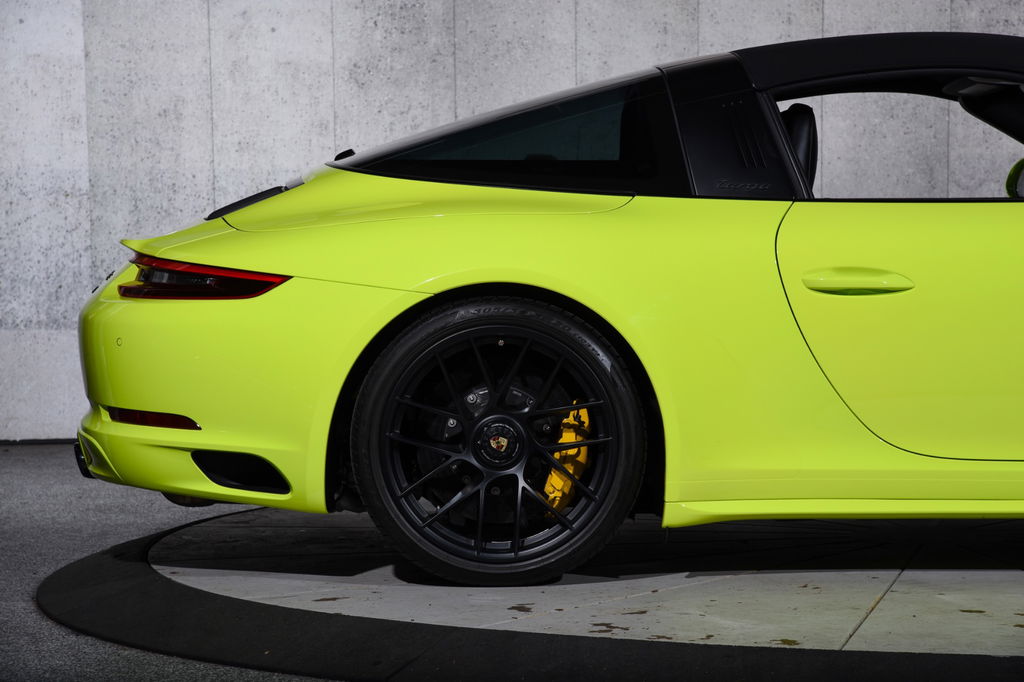 Porsche 991.2 Carrera 4 GTS