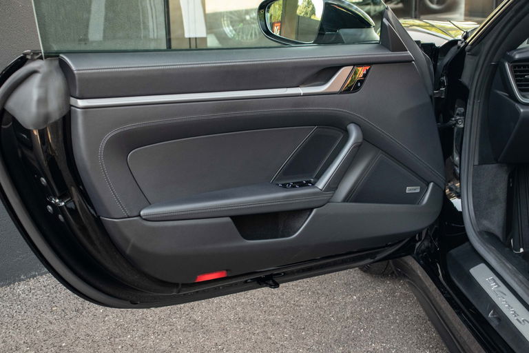 Porsche 992 Carrera S