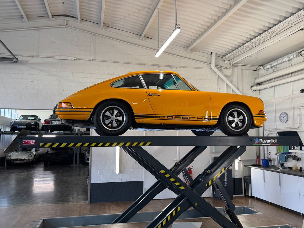 Porsche 911 Modified