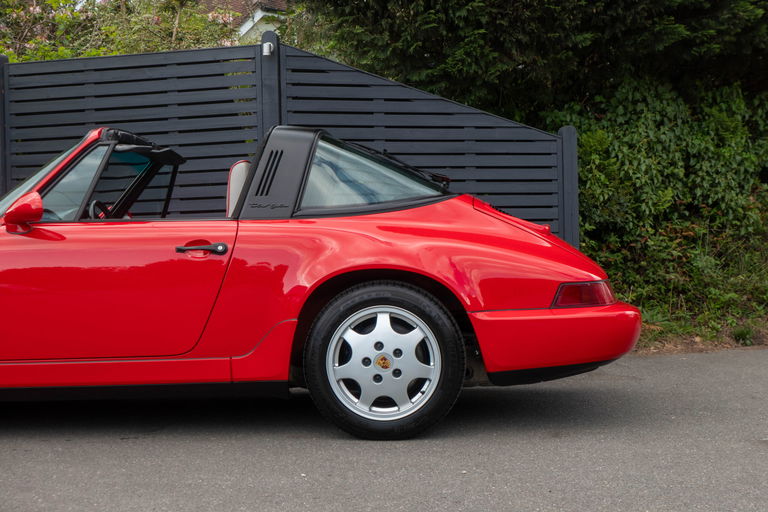 Porsche 964 Carrera 4