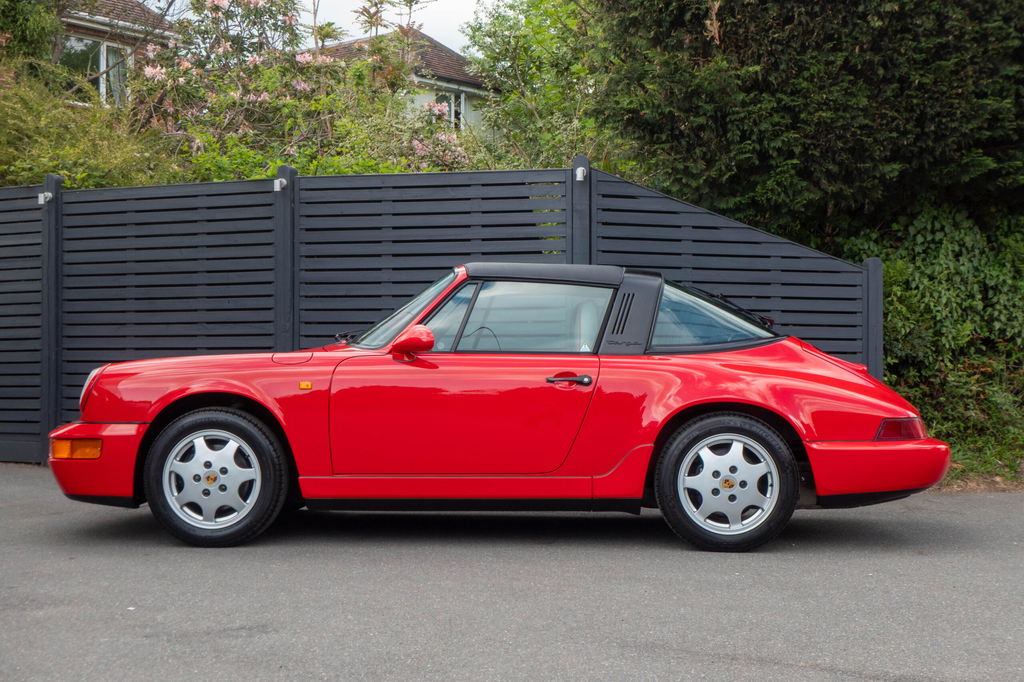 Porsche 964 Carrera 4