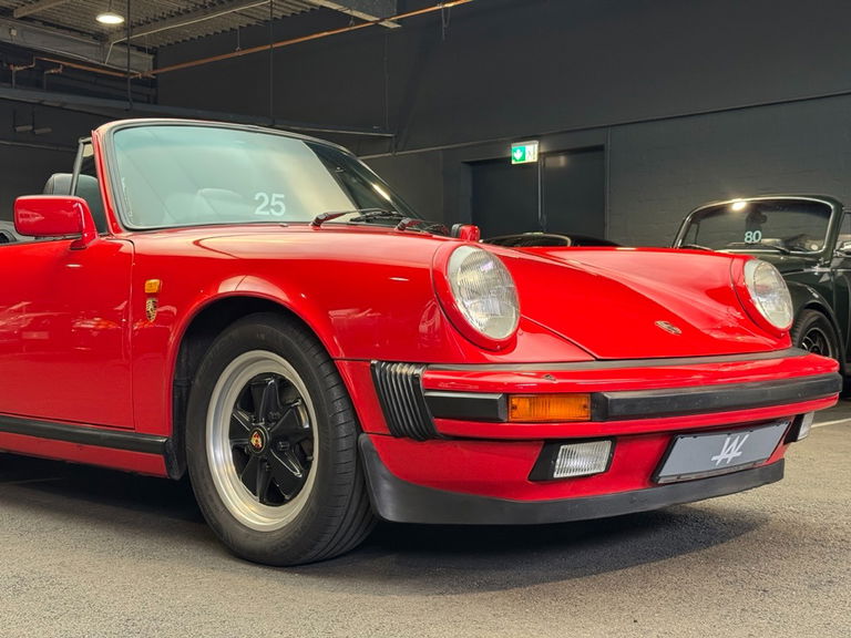 Porsche 911 Carrera 3.2