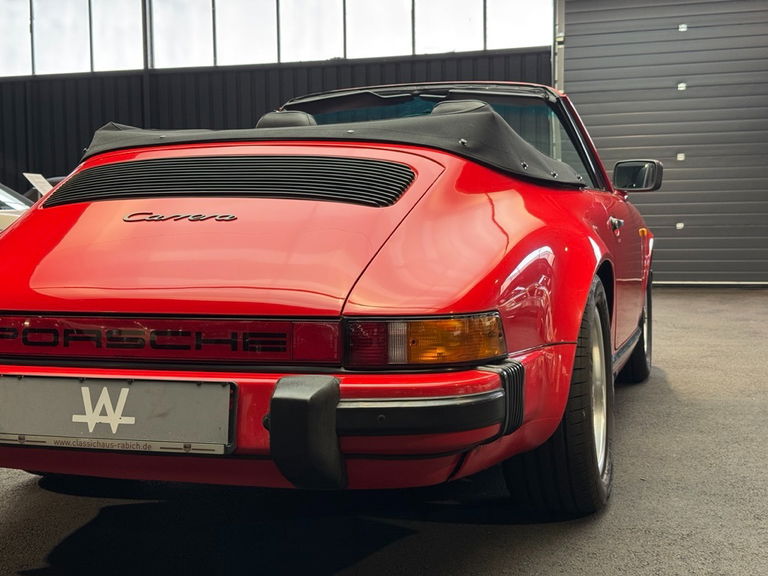 Porsche 911 Carrera 3.2