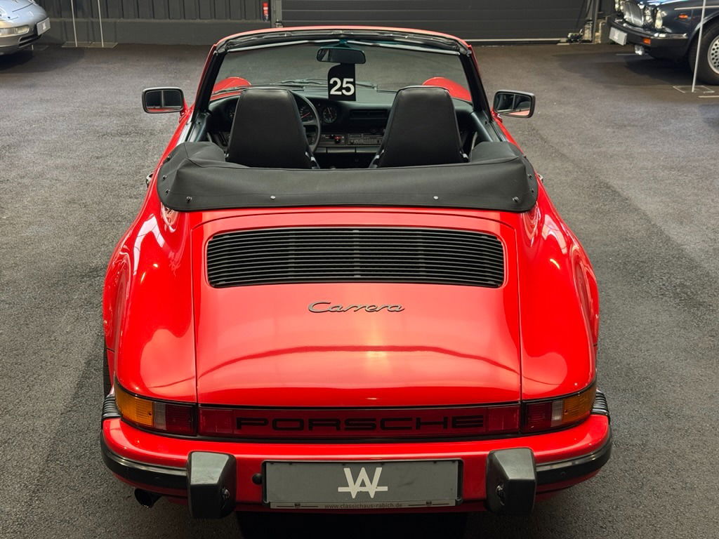 Porsche 911 Carrera 3.2